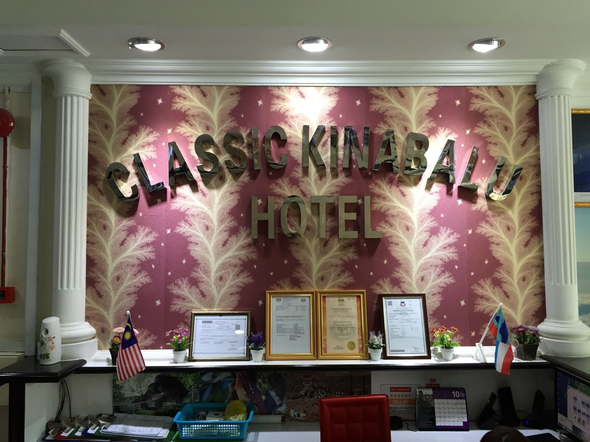 Classic Kinabalu Hotel Kota Kinabalu Extérieur photo