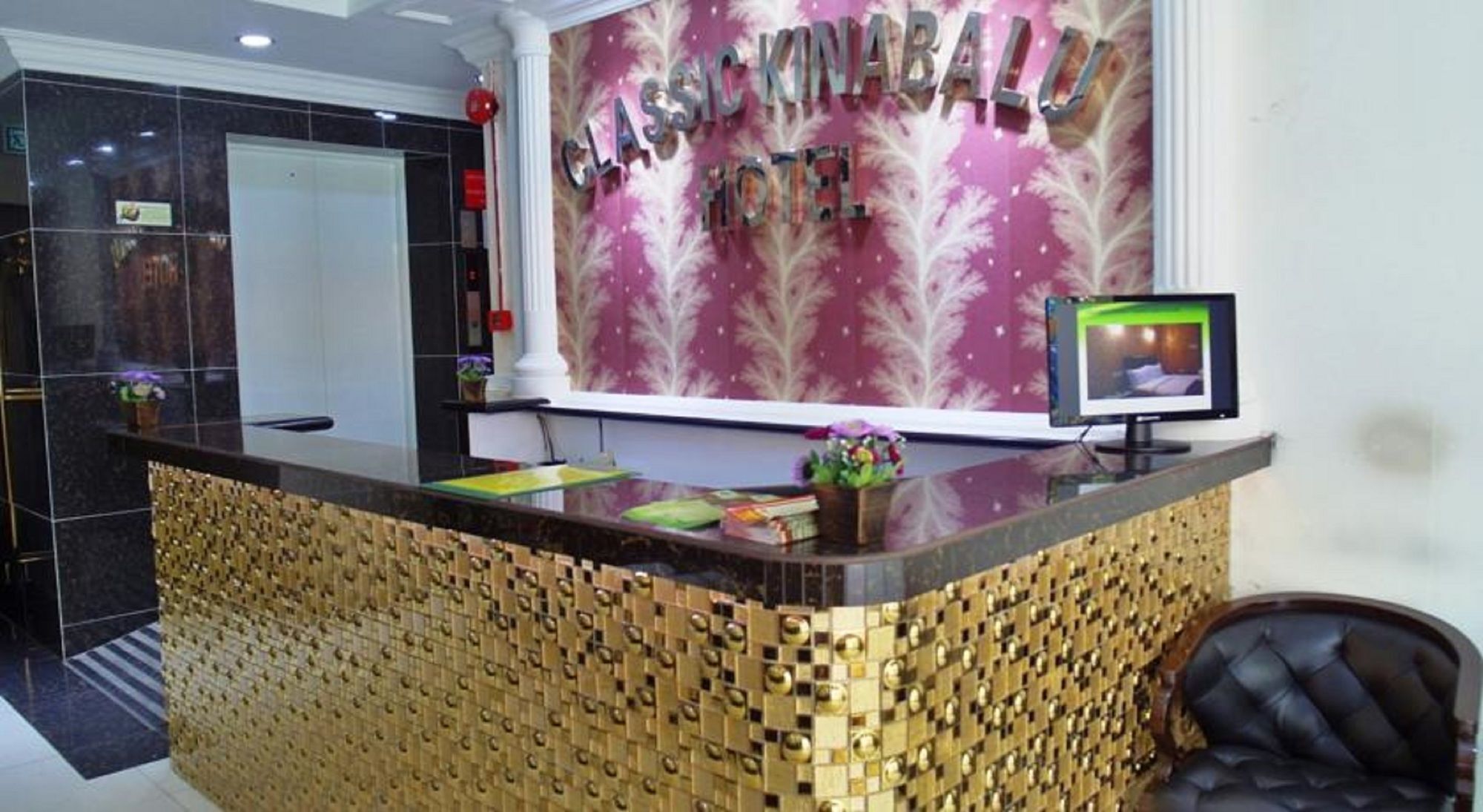 Classic Kinabalu Hotel Kota Kinabalu Extérieur photo